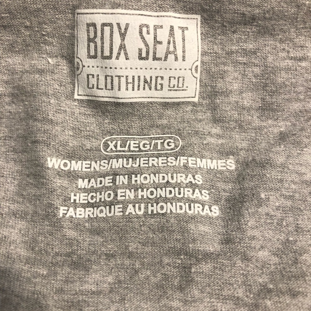 Women’s badger v-neck
